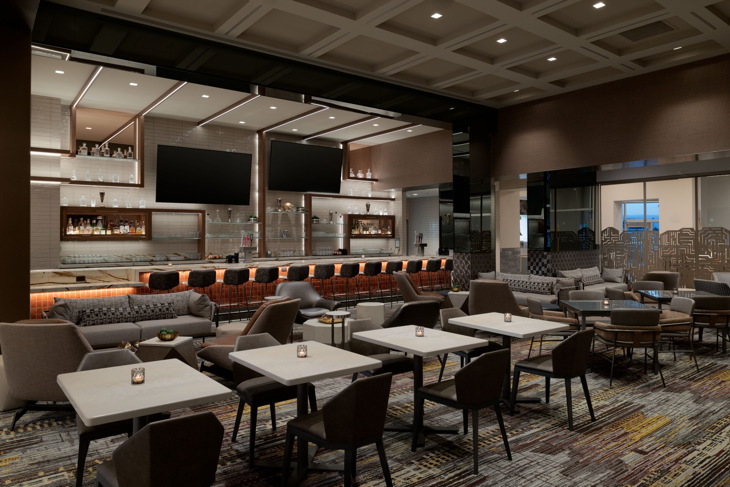 Hilton Santa Clara Bar